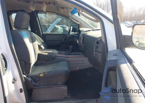 2004 Nissan Titan Se из США, поврежденный, VIN 1N6AA06BX4N526944